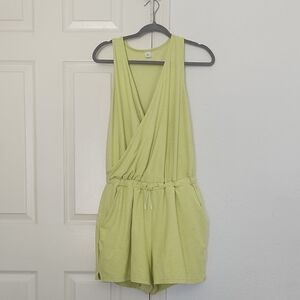Old Navy Active Beathe On Lime Romper Size Medium